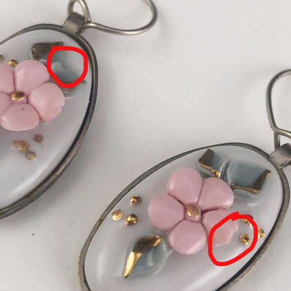 Vintage Oval Flower Ceramic Porcelain Earrings - Picture 2 of 9